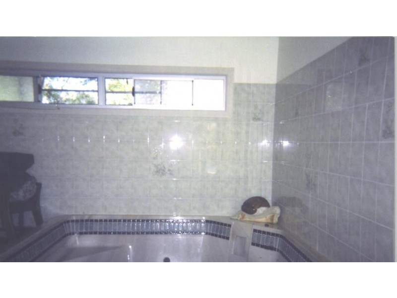 30 Wansfell Street, Picnic Bay, Magnetic Island QLD 4819