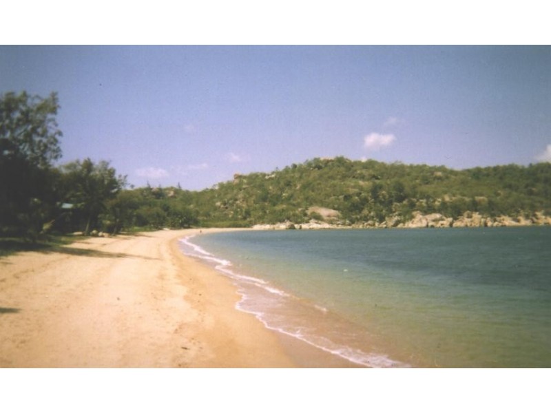 30 Wansfell Street, Picnic Bay, Magnetic Island QLD 4819