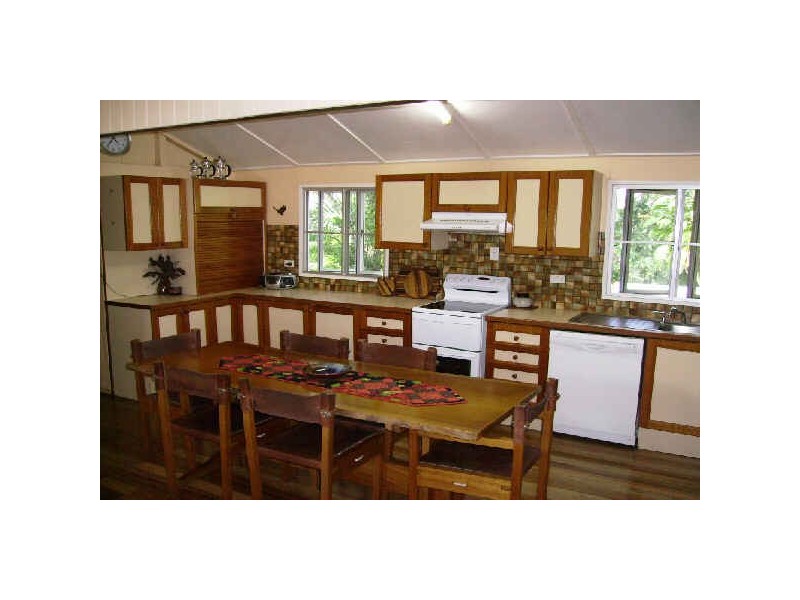 18 Mahoney Street, Ingham QLD 4850