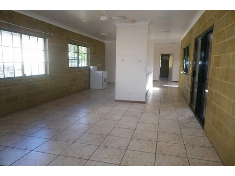 27 Banksia Street, Forrest Beach QLD 4850