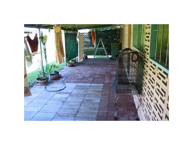 6 Mona Road, Halifax QLD 4850