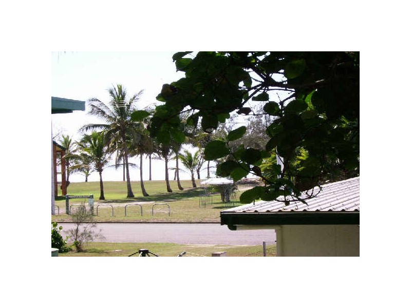 17 Allamanda Avenue, Forrest Beach QLD 4850