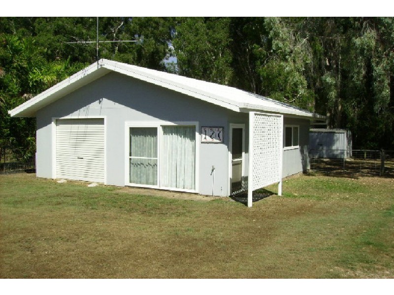 127 John Dory Street, Taylors Beach QLD 4850