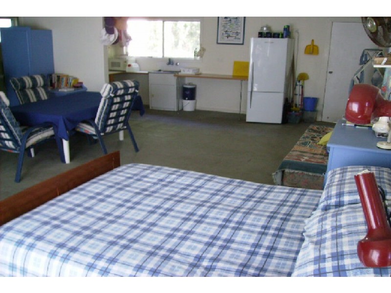 127 John Dory Street, Taylors Beach QLD 4850