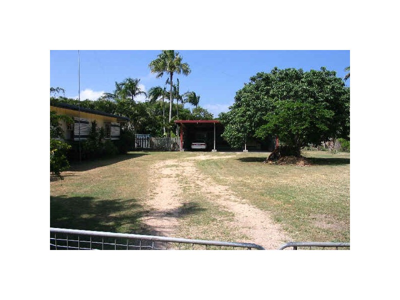 62-64 Leichhardt Street, Forrest Beach QLD 4850