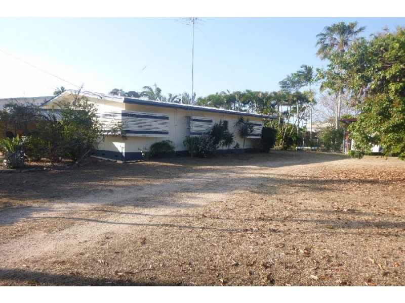 62-64 Leichhardt Street, Forrest Beach QLD 4850