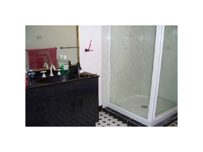 4 Shaw’s Avenue, Halifax QLD 4850