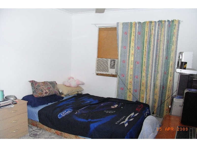 4 Shaw’s Avenue, Halifax QLD 4850