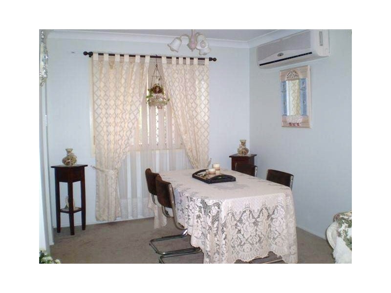 11 Sweetlip Court, Birkdale QLD 4159