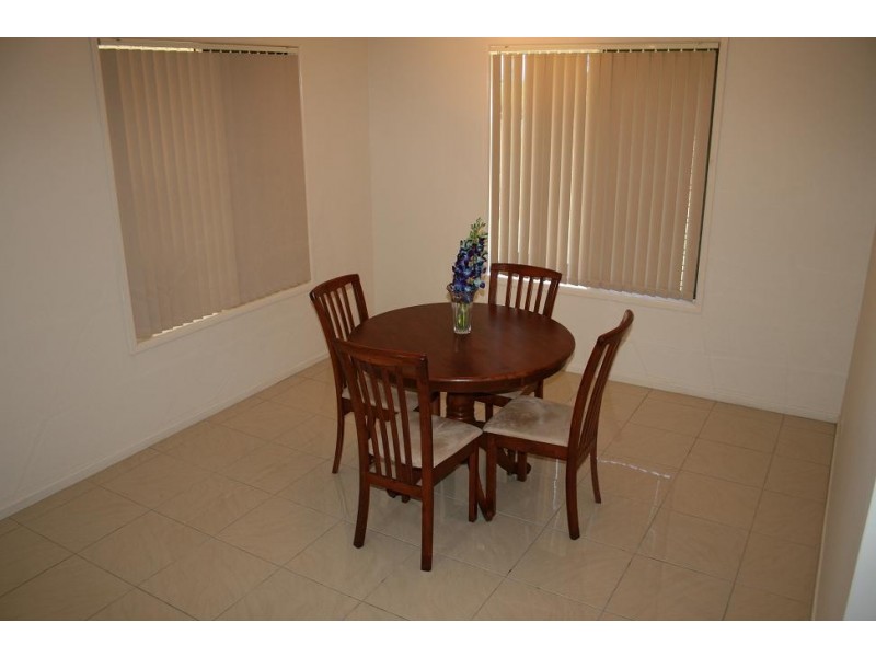 30a Pinelands Street, Loganlea QLD 4131