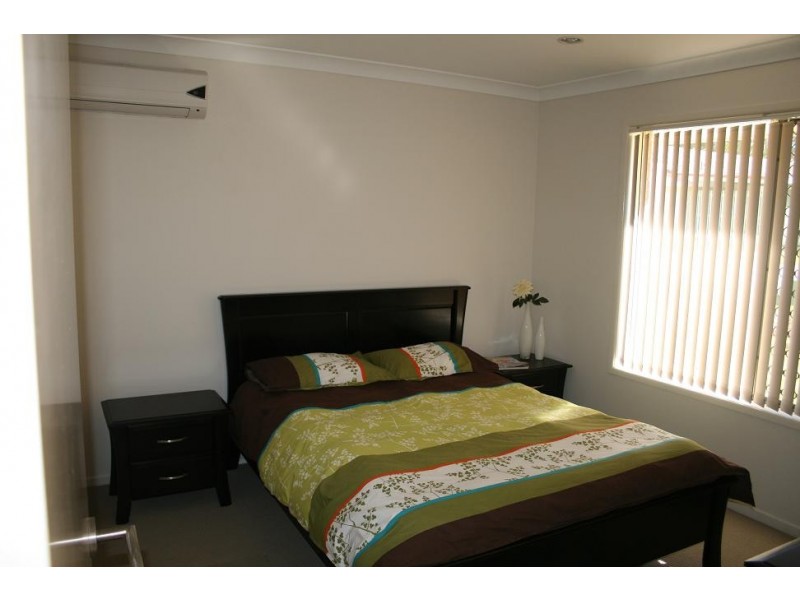 30a Pinelands Street, Loganlea QLD 4131