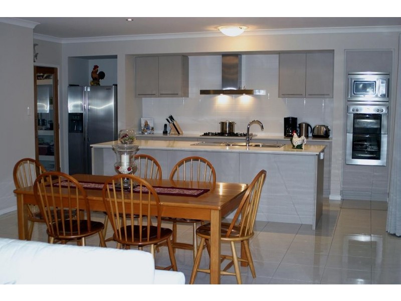 6 Redbay Street, Upper Coomera QLD 4209