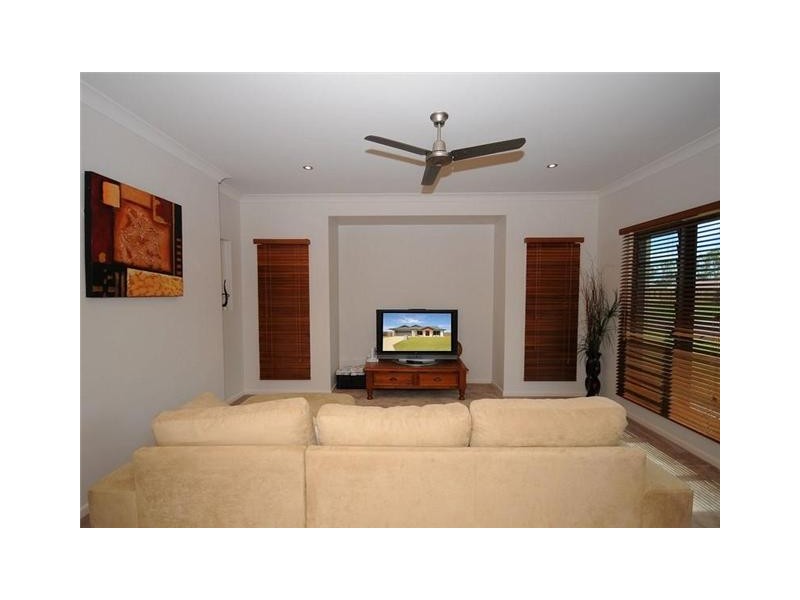 61 Endeavour Way, Eli Waters QLD 4655