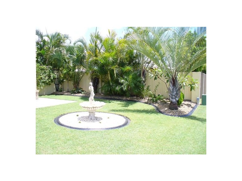 133 Avon Avenue, Banksia Beach QLD 4507