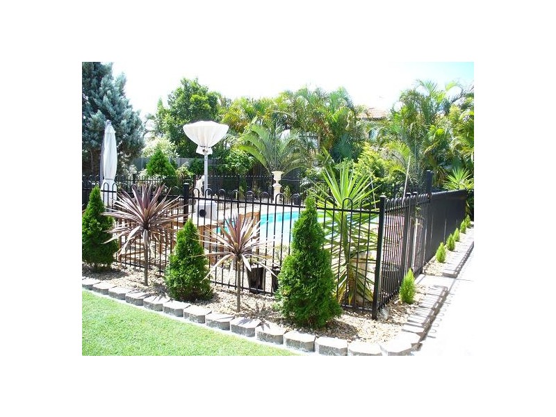 133 Avon Avenue, Banksia Beach QLD 4507