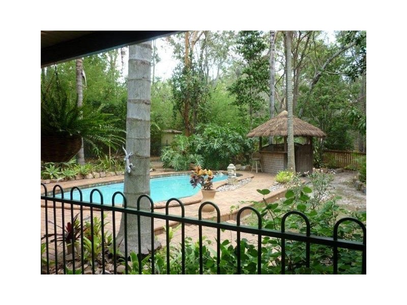 20 Langley Road, Camira QLD 4300