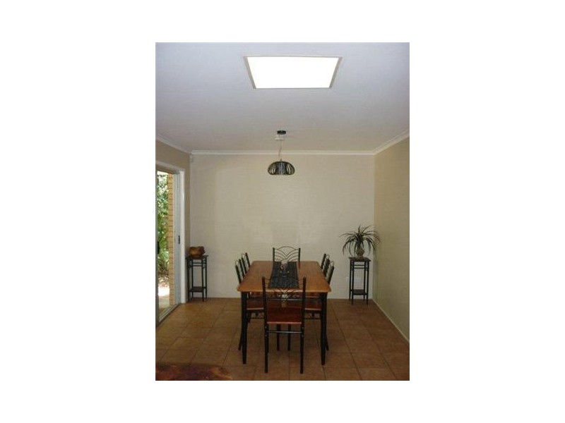 20 Langley Road, Camira QLD 4300