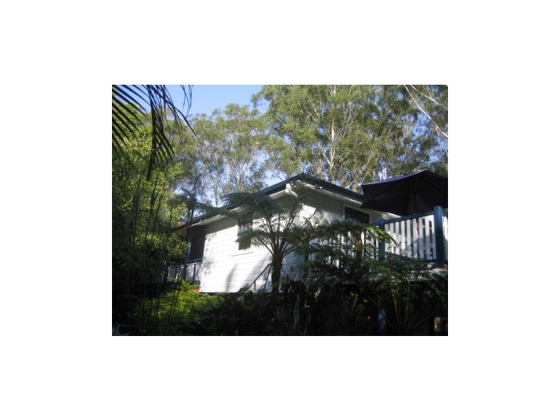 21 Bell Road, Glass House Mountains QLD 4518