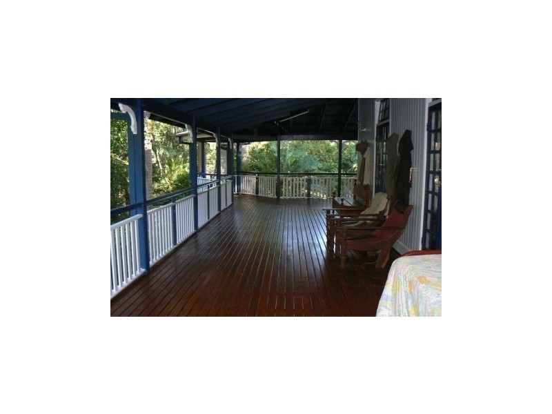 21 Bell Road, Glass House Mountains QLD 4518