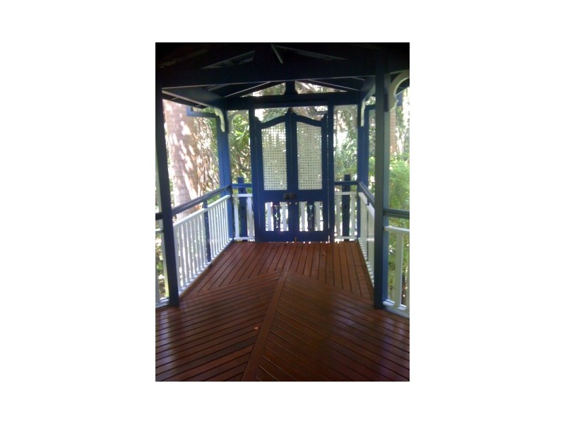 21 Bell Road, Glass House Mountains QLD 4518