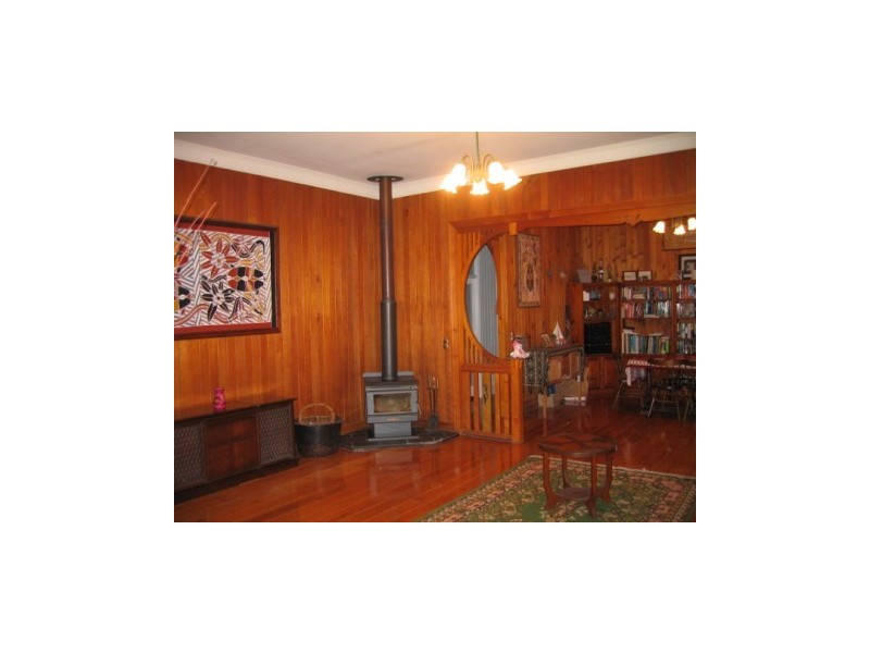 21 Bell Road, Glass House Mountains QLD 4518