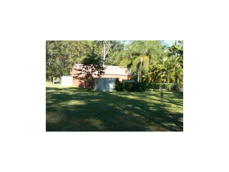 21 Bell Road, Glass House Mountains QLD 4518