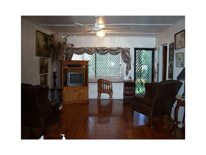 3 Clarence Street, Mount Morgan QLD 4714