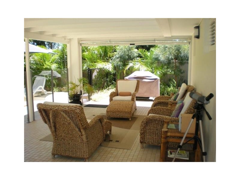 23 Curlew Crescent, Burleigh Waters QLD 4220