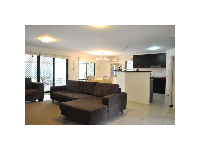 4 Truscot Place, Thornlands QLD 4164