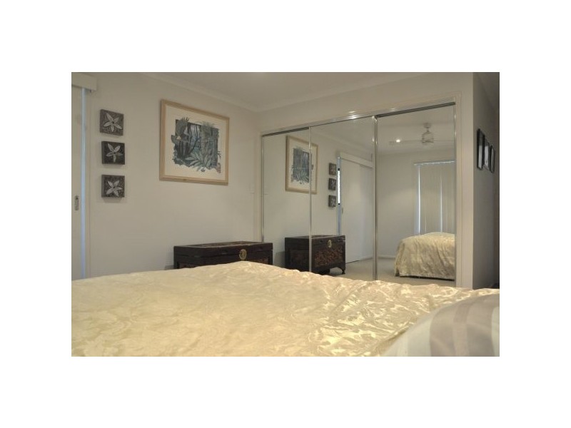 4 Truscot Place, Thornlands QLD 4164