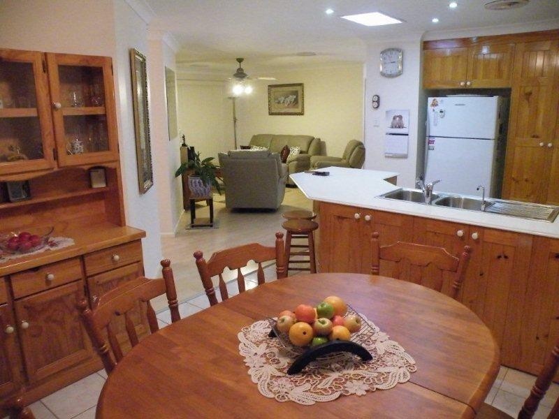 20 Trade Winds Drive, Helensvale QLD 4212