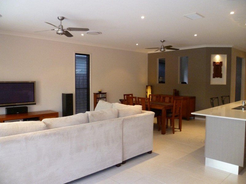 58 Mooroondu Road, Thorneside QLD 4158