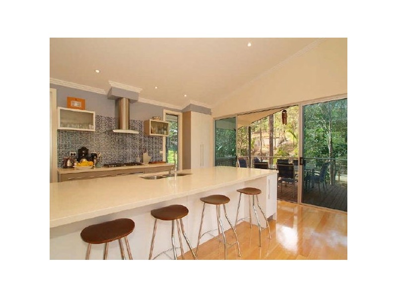 213 Taringa Parade, Taringa QLD 4068