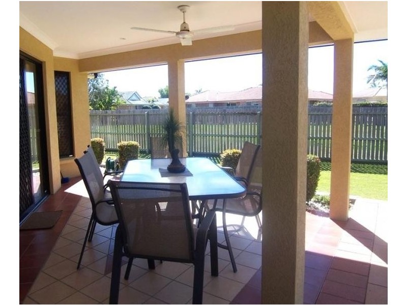 4 Shari Court, Bargara QLD 4670