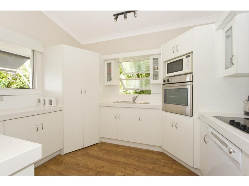 29 Galsworthy Street, Holland Park West QLD 4121