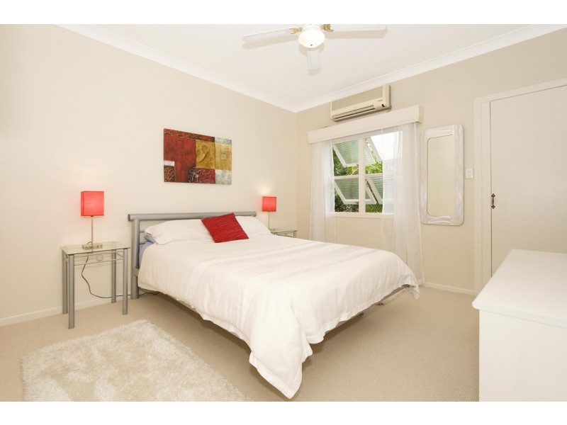 29 Galsworthy Street, Holland Park West QLD 4121