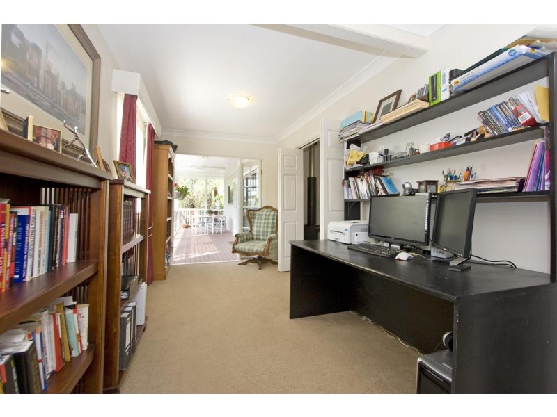 29 Galsworthy Street, Holland Park West QLD 4121