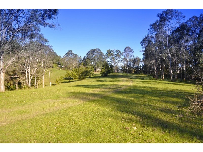 517 Delaney Creek Road, Woodford QLD 4514