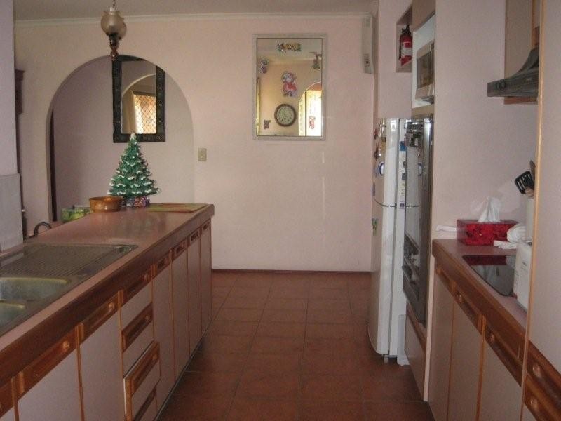 8 Commodore Street, Sunnybank Hills QLD 4109