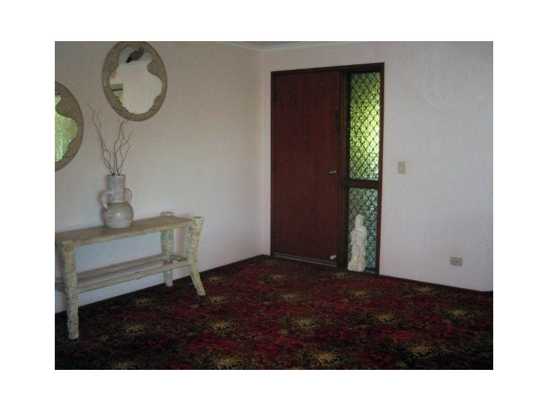 8 Commodore Street, Sunnybank Hills QLD 4109