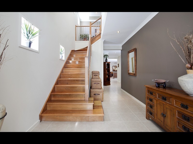 52 Kelsey Street, Coorparoo QLD 4151