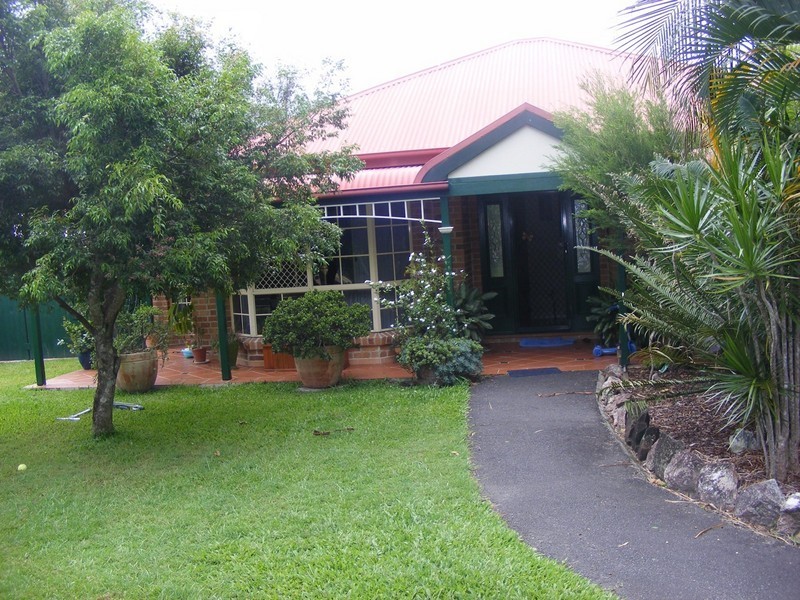 9 Claire Close, Ormeau QLD 4208