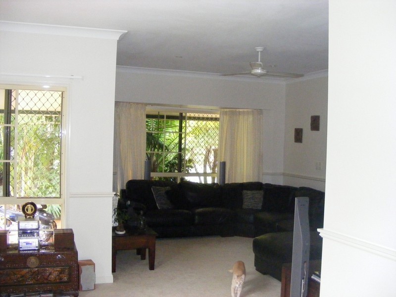 9 Claire Close, Ormeau QLD 4208