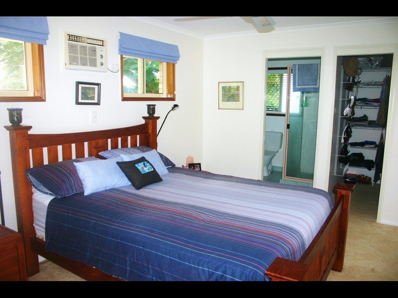 16 Woodglen Close, Bargara QLD 4670