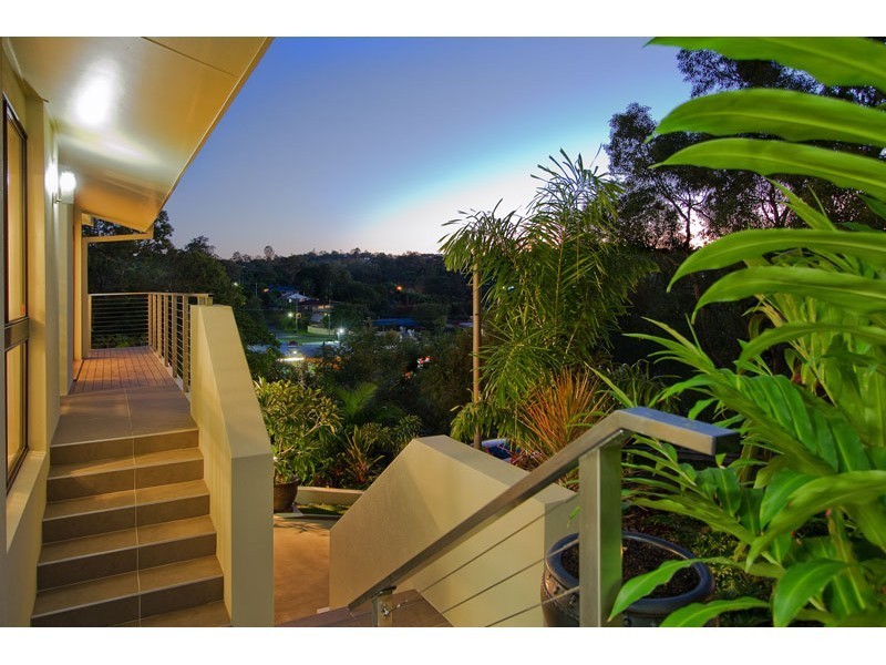 30 Yarrimbah Street, Jindalee QLD 4074