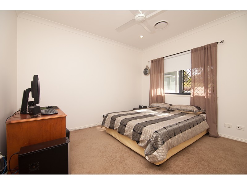 2 Barlee Place, Maudsland QLD 4210