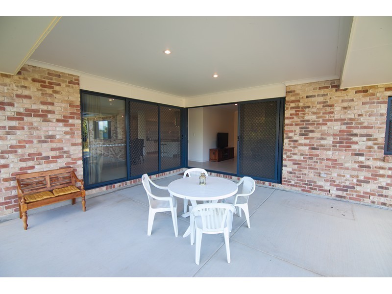 2 Barlee Place, Maudsland QLD 4210