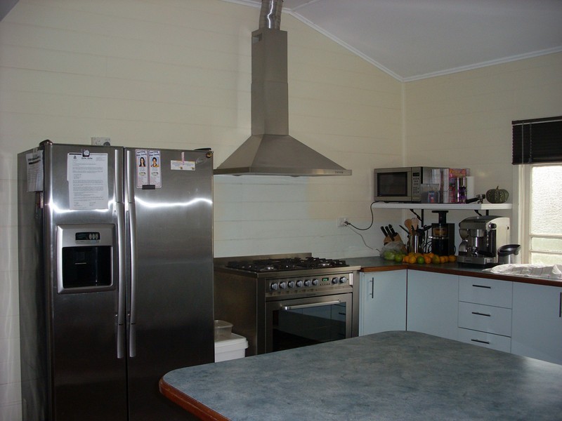 141 H H Innes Road, Horse Camp QLD 4671