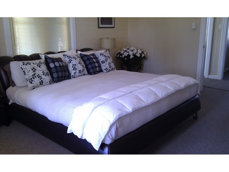 141 H H Innes Road, Horse Camp QLD 4671