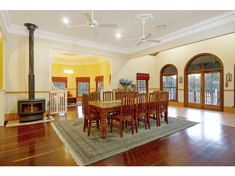 149 Campbell Parade, Beachmere QLD 4510